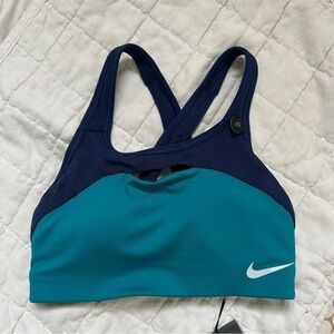 NWT Nike Pro classic swoosh training sports bra